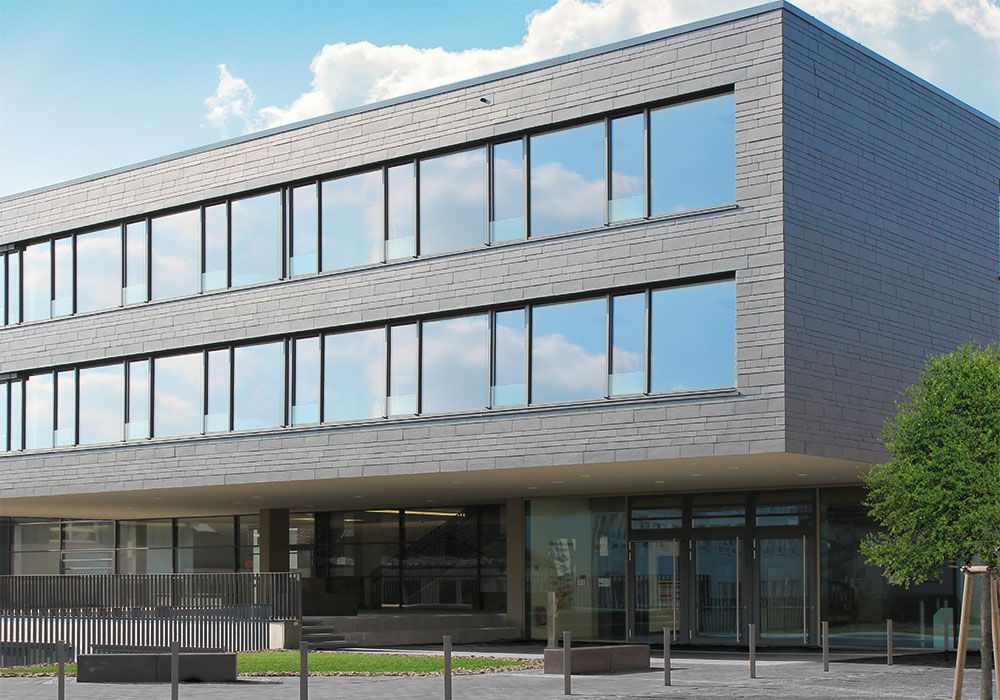 dynamische deckung fassade